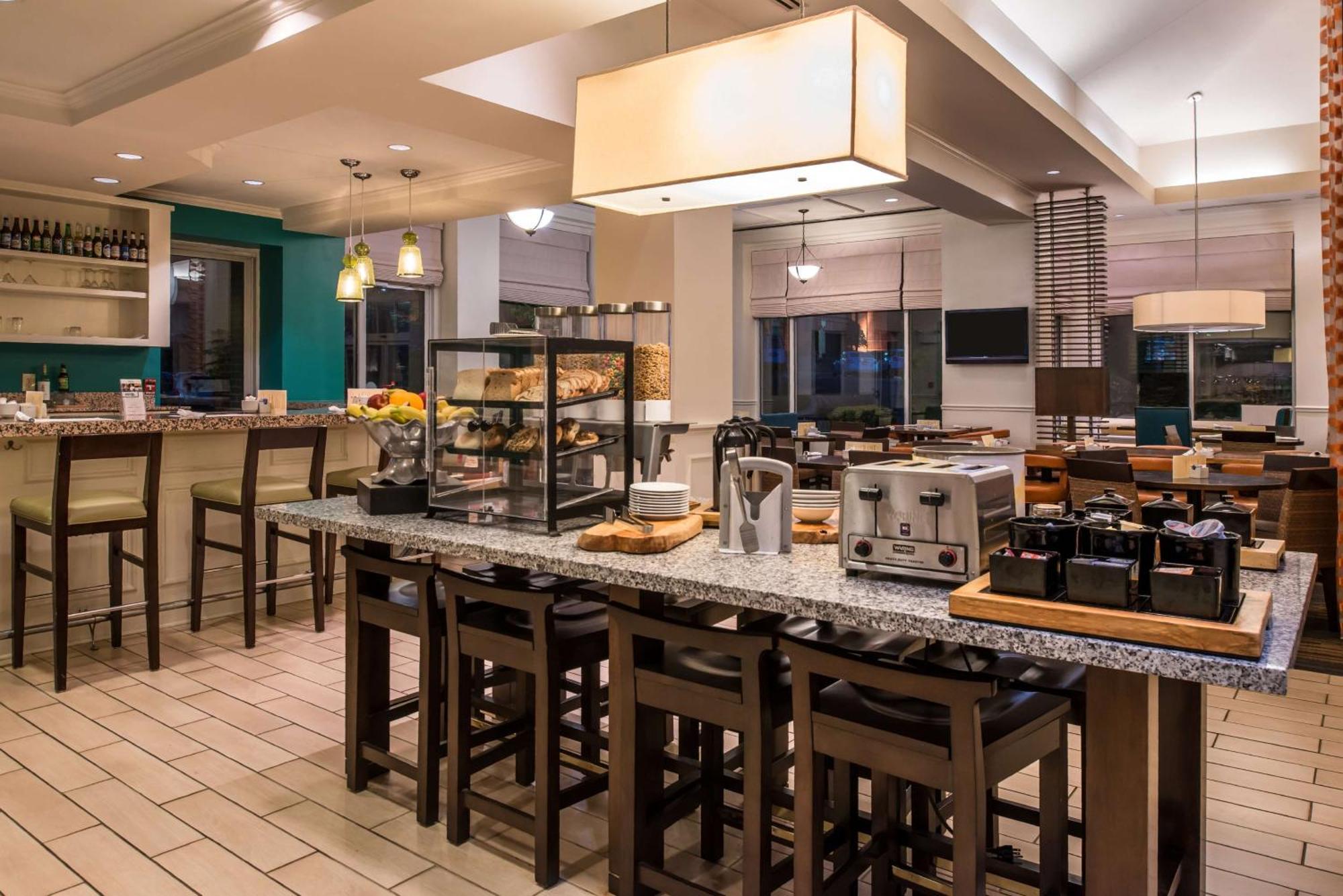 Hilton Garden Inn White Marsh Kültér fotó