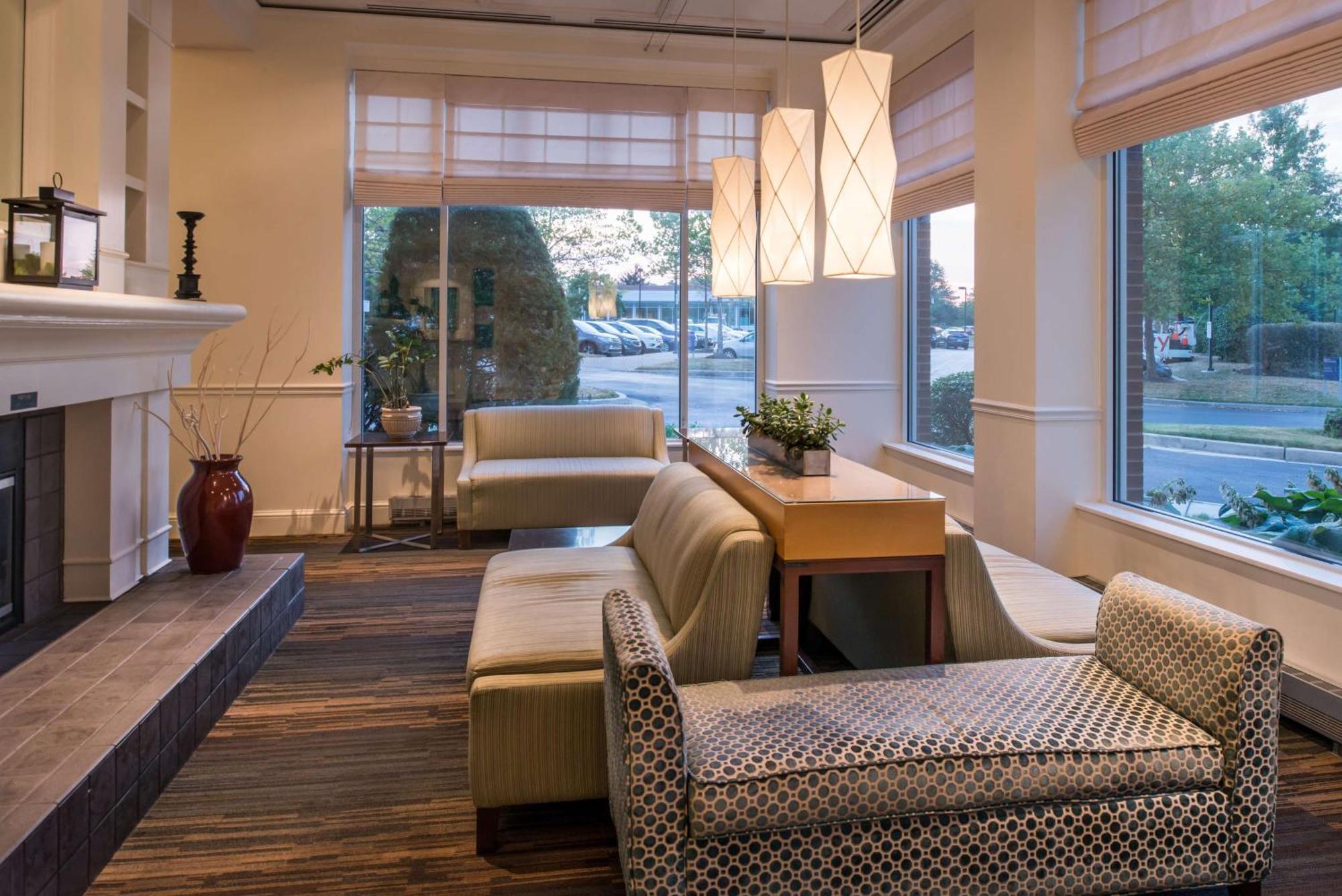 Hilton Garden Inn White Marsh Kültér fotó