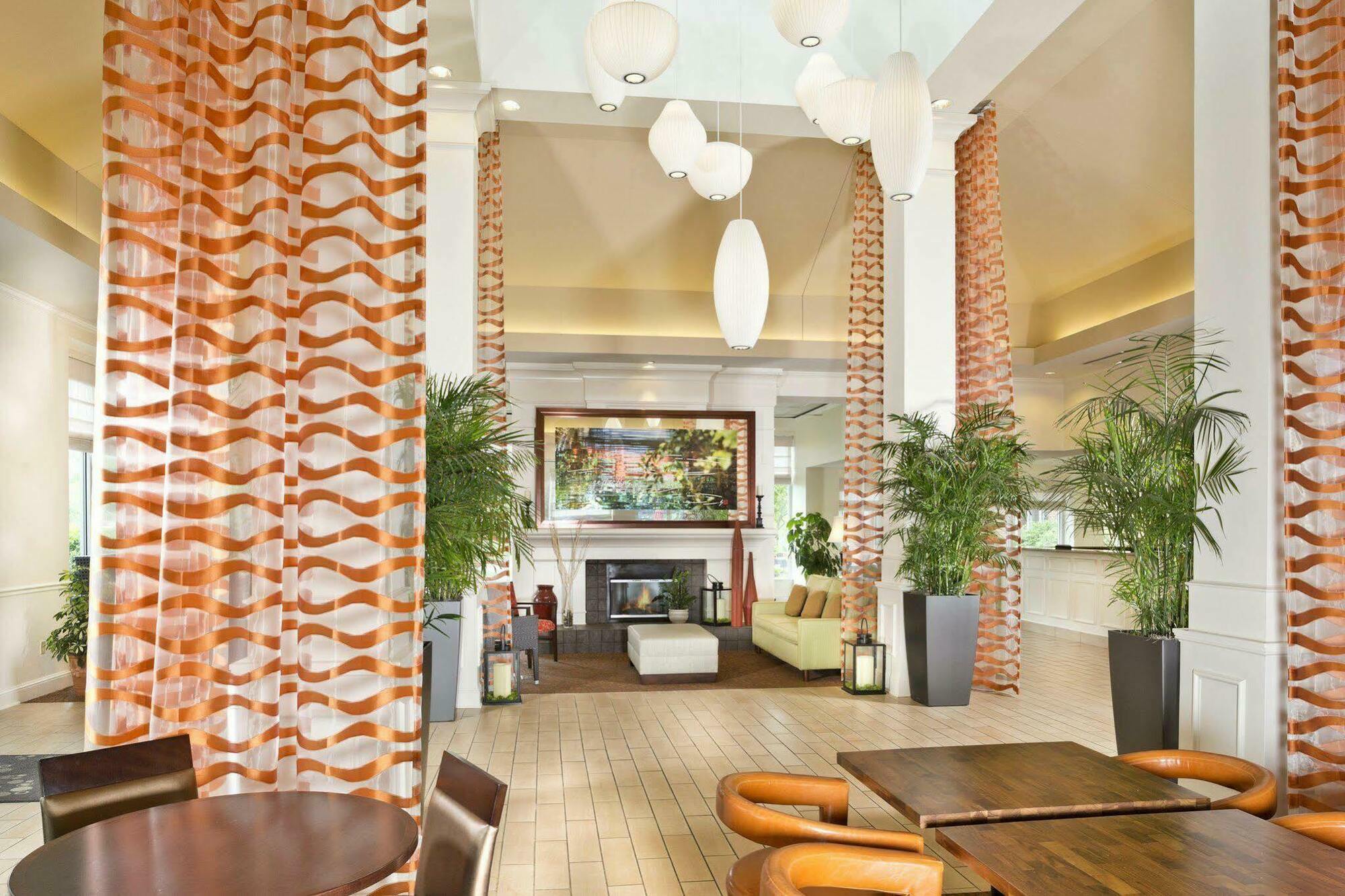 Hilton Garden Inn White Marsh Kültér fotó
