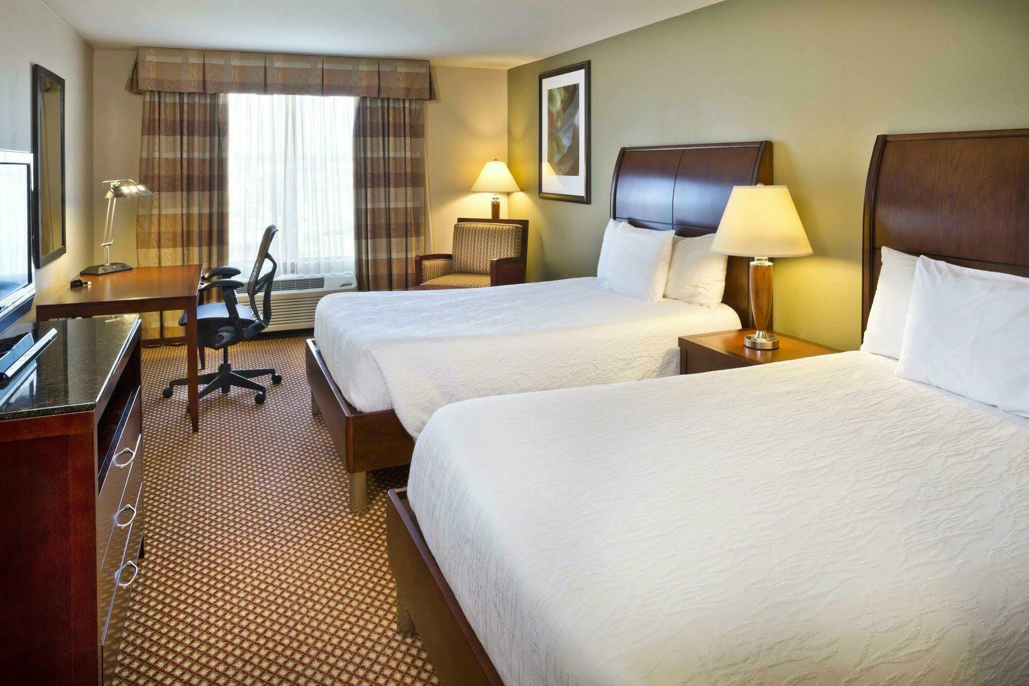 Hilton Garden Inn White Marsh Kültér fotó